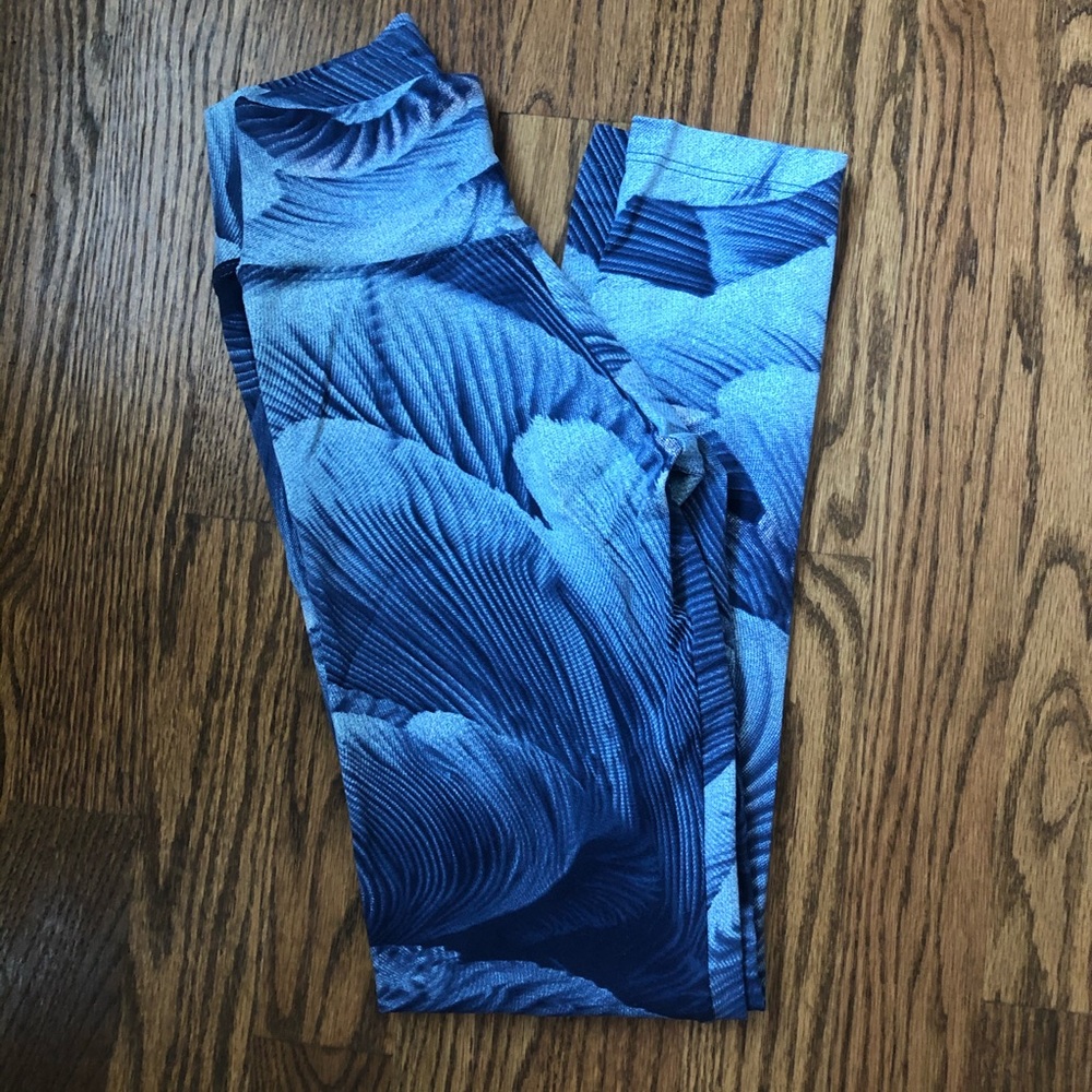 Liquido Yoga Pant size small